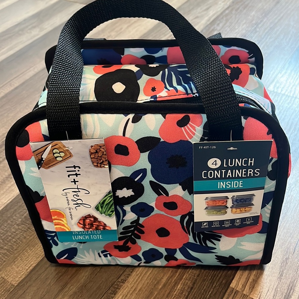 Fit and Fresh floral lunch bag